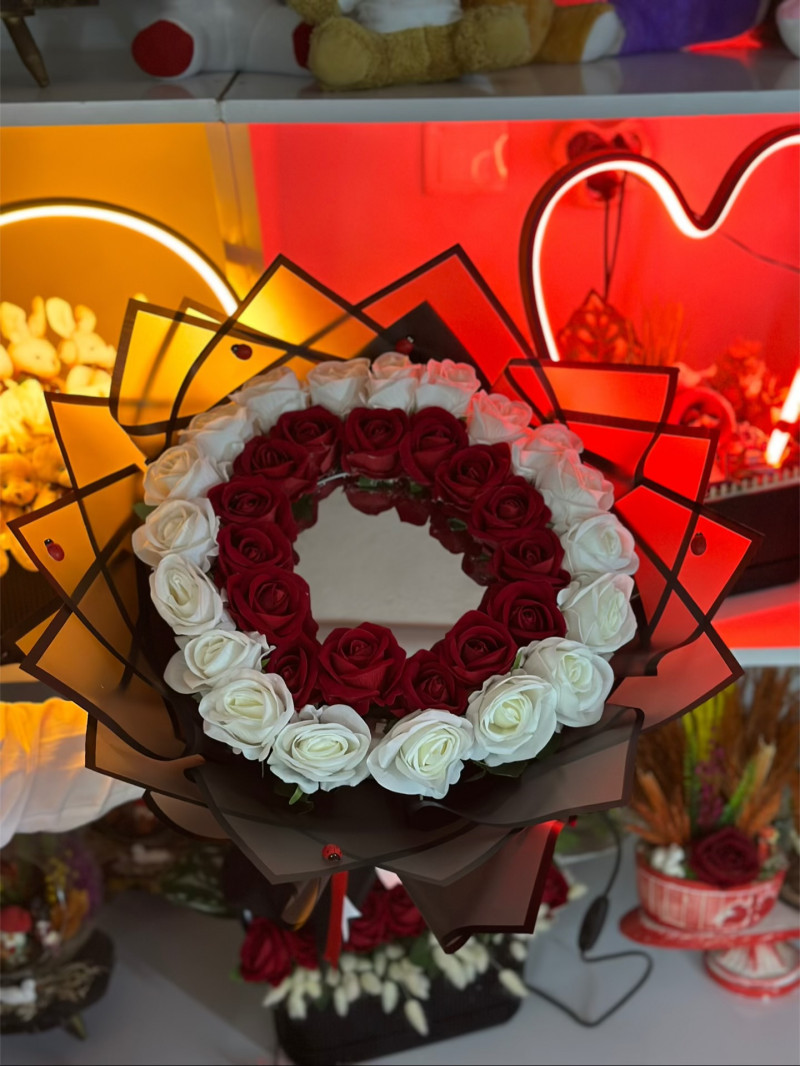 Fotoğraf/ayna/ışık/gül